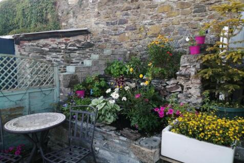 Garden in Summer.jpg