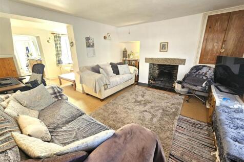 Sitting Room.jpg