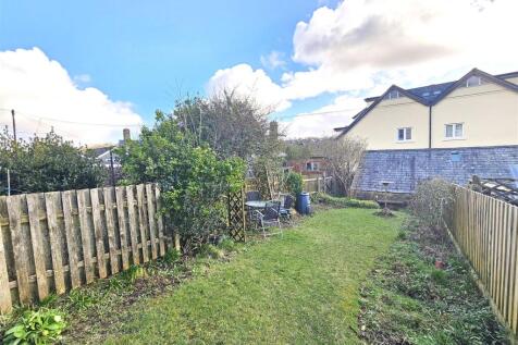 Rear Gardens.jpg