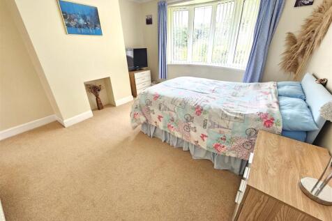 Bedroom 5.jpg