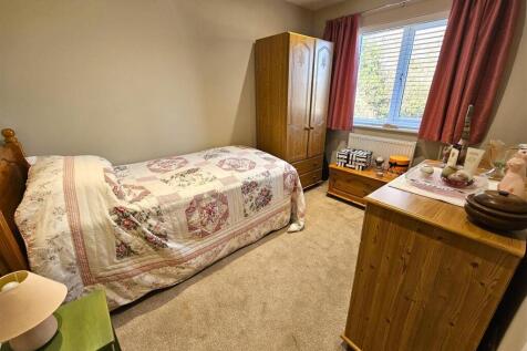 Bedroom 3.jpg