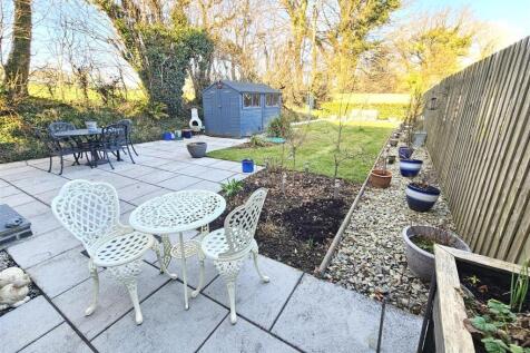 Rear Gardens.jpg