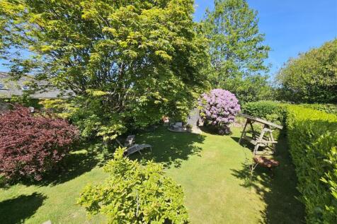 Gardens 1.jpg