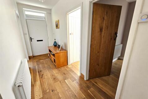 Entrance Hall.jpg