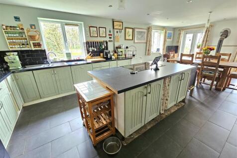Kitchen.jpg