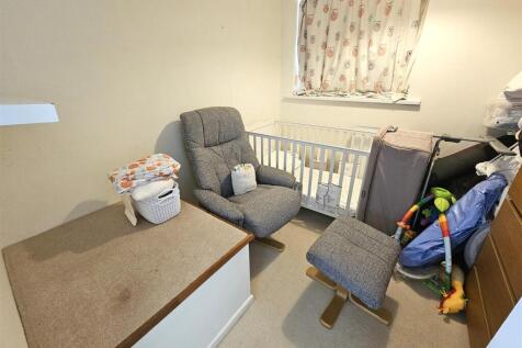 Bedroom 3.jpg