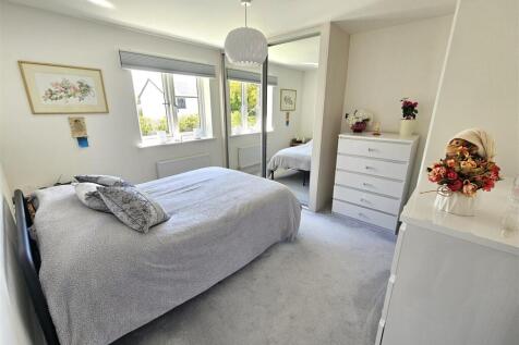 Master Bedroom.jpg