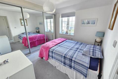 Bedroom 2.jpg