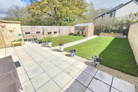 Rear Gardens (2).jpg