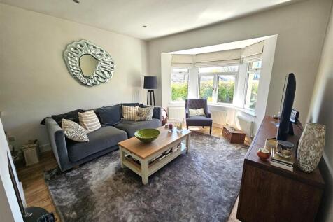 New Sitting Room.jpg