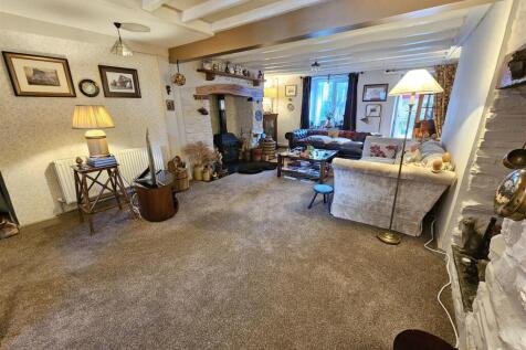 Sitting Room.jpg