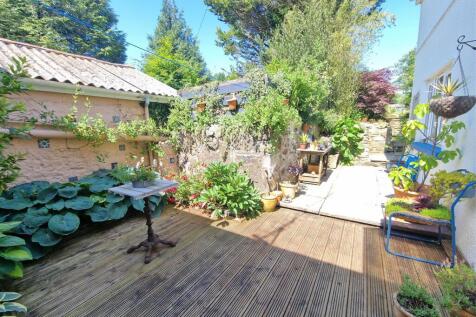 Sun Trap Rear Courtyard.jpg