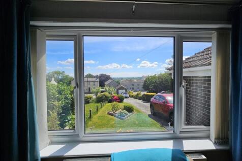 Lounge View.jpg