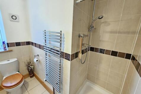 Shower.jpg