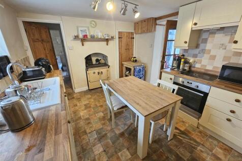 Kitchen.jpg