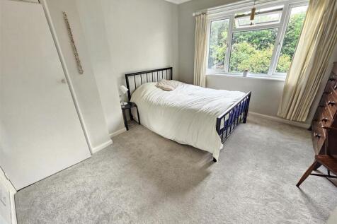 Bedroom 2.jpg
