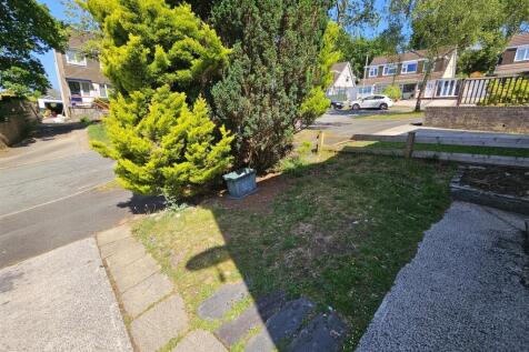 Front Garden.jpg