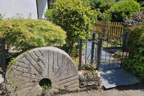 Rear entrance gate.jpg