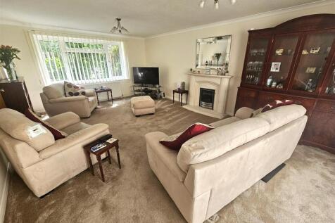 Sitting Room.jpg