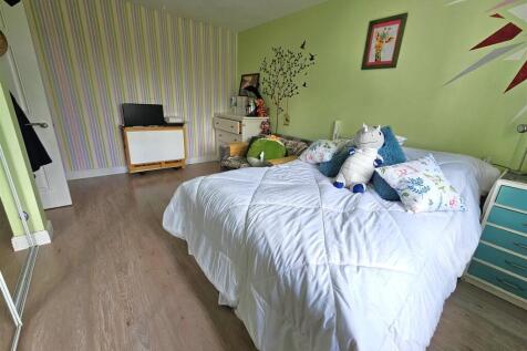 BEdroom 4.jpg