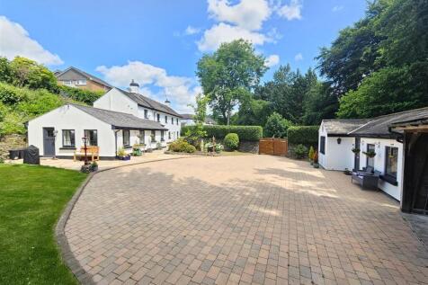 Cottage and Annexe.jpg