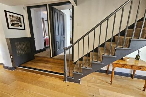 Entrance Hall.jpg