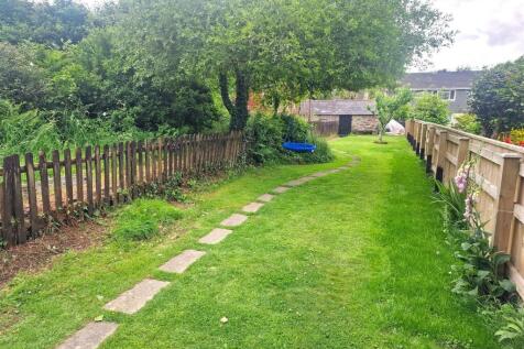 Rear Gardens.jpg