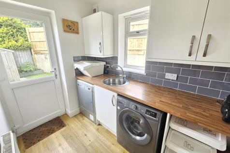 Utility Room.jpg