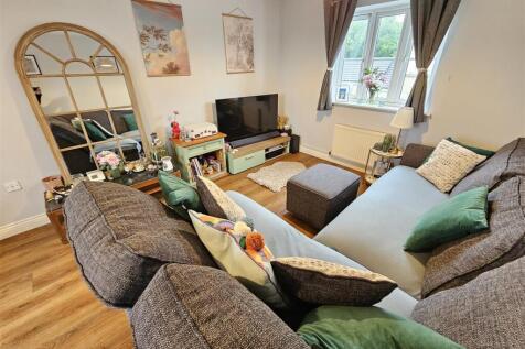 Lounge Area.jpg