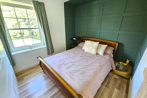 Bedroom.jpg