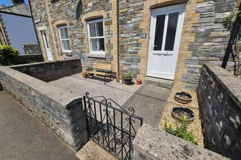 Front Garden.jpg