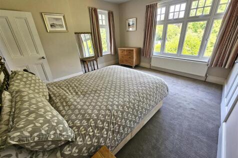 BEdroom 2 (2).jpg