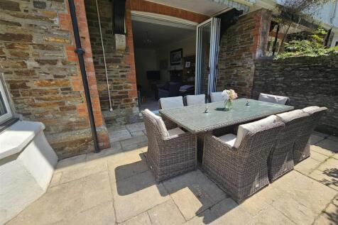 Bi-Folds.jpg