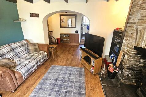 Further Living room.jpg