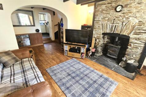 Living room.jpg