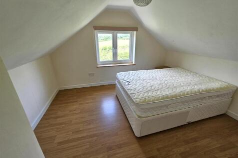 Bedroom 2 (Annex).jpg