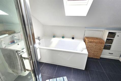 Ensuite.jpg