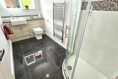 Shower room.jpg