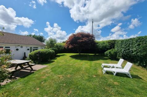 Lawn 1.jpg