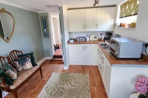 KITCHEN.jpg