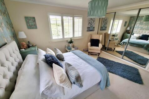 Bed 1.1.jpg