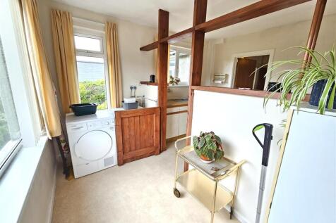 Utility Porch.jpg