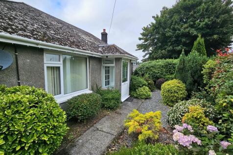 Front Garden.jpg
