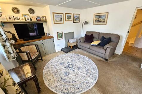 Sitting Room.jpg