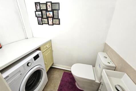 Cloakroom.jpg