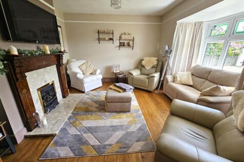 Sitting Room.jpg