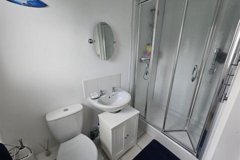 Ensuite.jpg