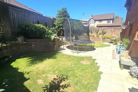 Rear Garden.jpg