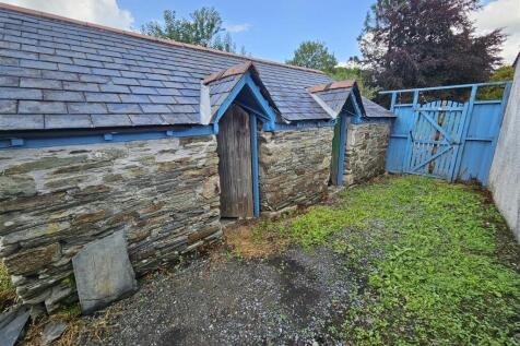 Outbuildings.jpg