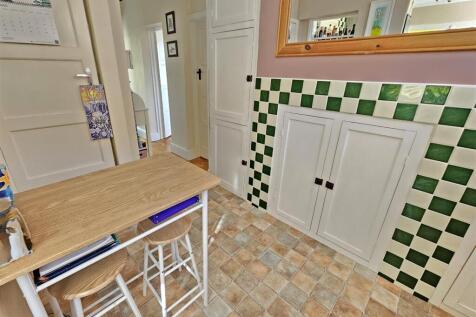 Breakfast Room.jpg
